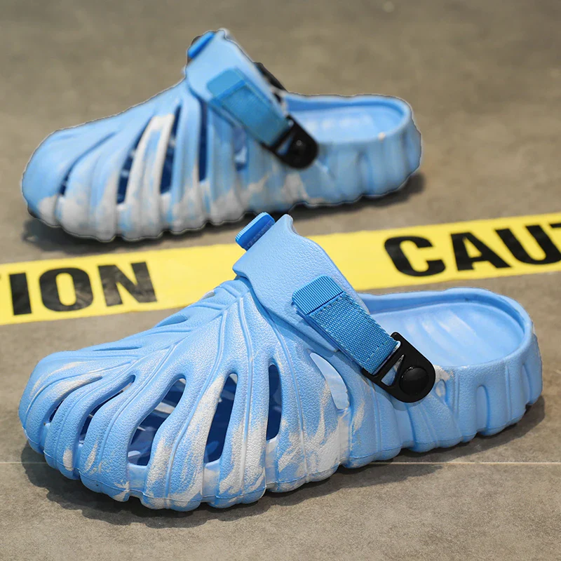 Leaf Luxe™ 🌿 Monstera Slippers - Image 6