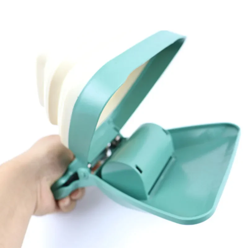 Portable Pooper Scooper 💩 - Image 3